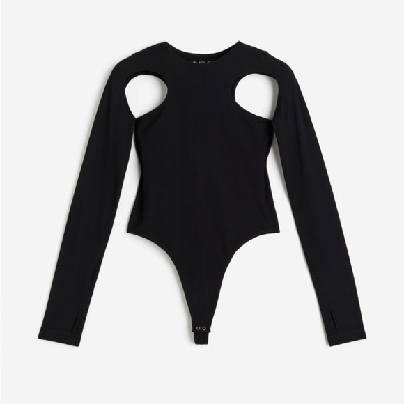 Black bodysuit - Picture 2 of 5